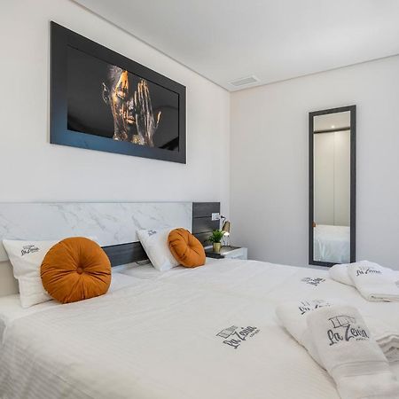 Apartamento La Zenia Cocoon - Luxury Penthouse With Jacuzzi, 2 Pools, Indoor Heated Pool, Sauna, Gym, Playstation Dehesa de Campoamor  Exterior foto