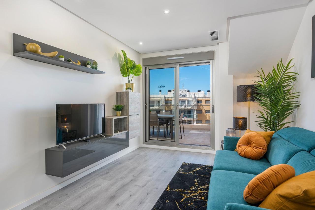 Apartamento La Zenia Cocoon - Luxury Penthouse With Jacuzzi, 2 Pools, Indoor Heated Pool, Sauna, Gym, Playstation Dehesa de Campoamor  Exterior foto