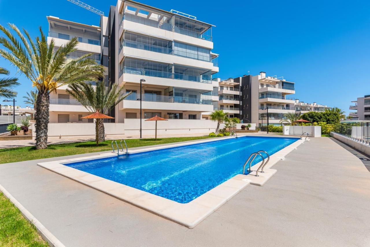 Apartamento La Zenia Cocoon - Luxury Penthouse With Jacuzzi, 2 Pools, Indoor Heated Pool, Sauna, Gym, Playstation Dehesa de Campoamor  Exterior foto