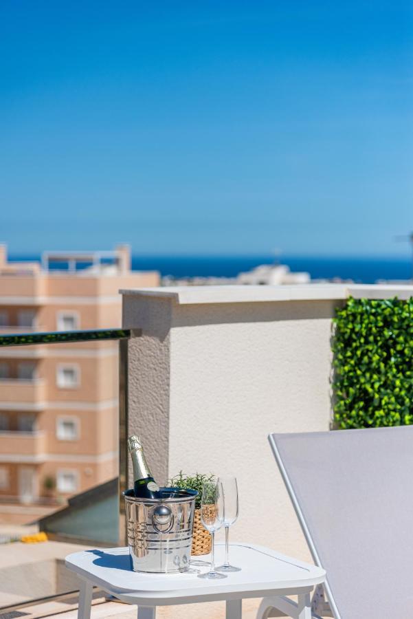 Apartamento La Zenia Cocoon - Luxury Penthouse With Jacuzzi, 2 Pools, Indoor Heated Pool, Sauna, Gym, Playstation Dehesa de Campoamor  Exterior foto
